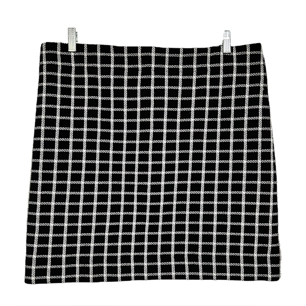 Talbots Women’s Plaid Black and White Pencil Skirt Size 16